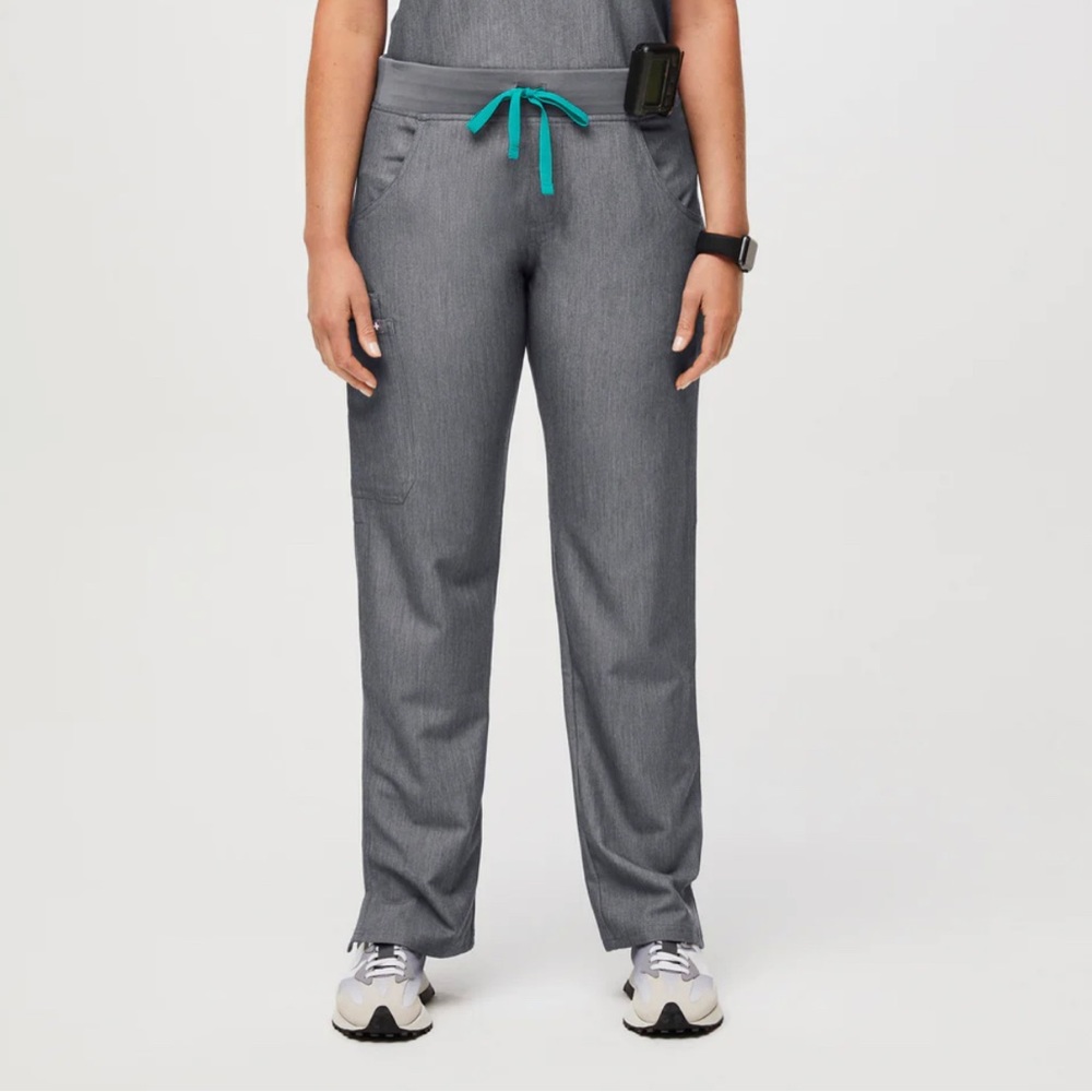 Womens figs scrub pants graphite